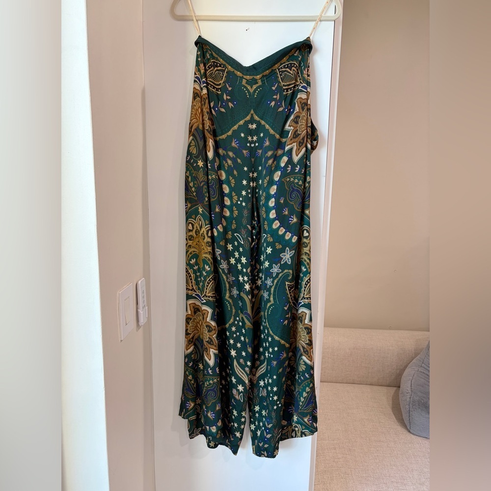 Farm Rio: Black Jaipur Lenzing Viscose Flare Pants - Picture 12 of 13